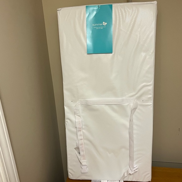 Secure Grip Waterproof Diaper Changing Pad NWT gray fitted cover included! - Picture 2 of 2